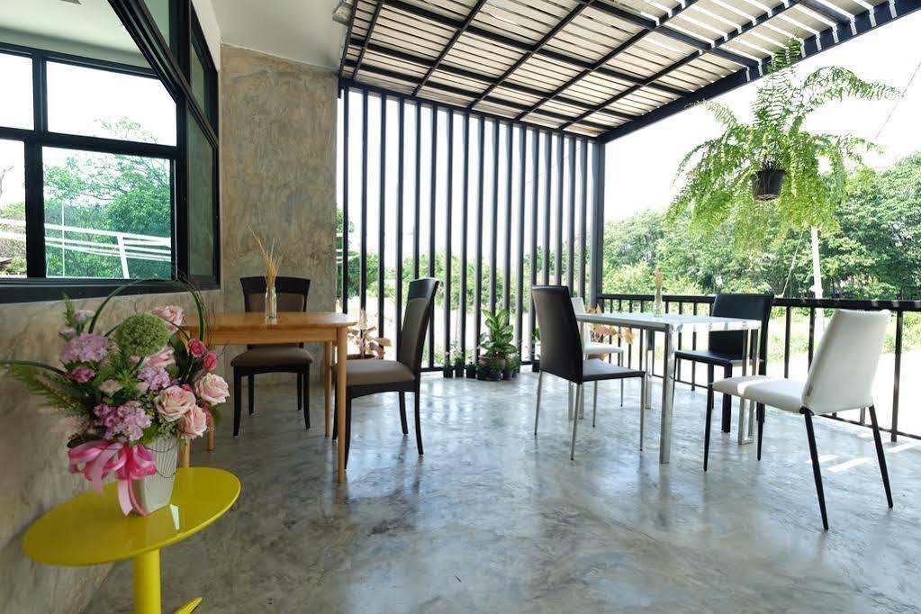 Privacy Residence Lopburi Exterior photo
